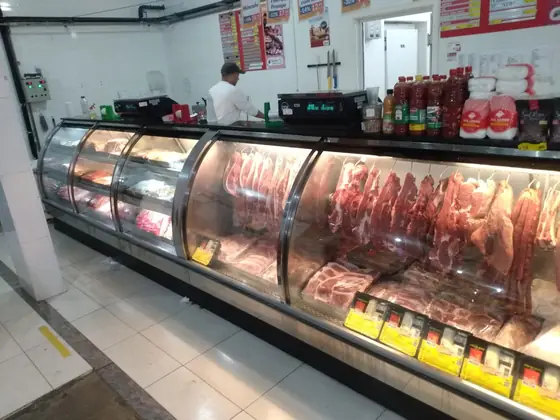 Balcão refrigerado de açougue